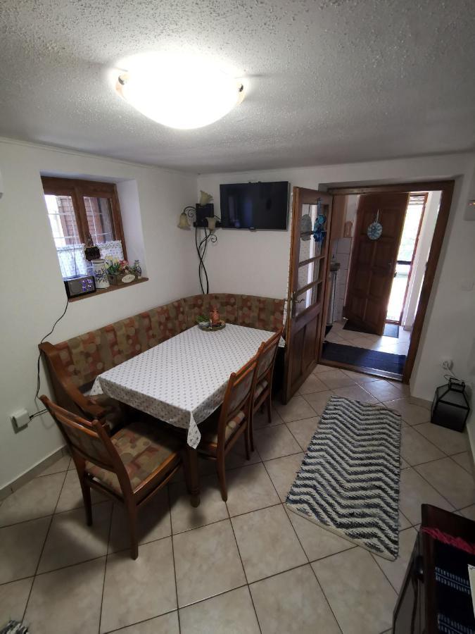 Berko Vendeghaz Apartment Rakoczifalva Екстериор снимка